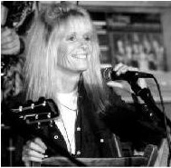 Kim Carnes live at The Swallow At The Hollow - Photo by Scott Housley